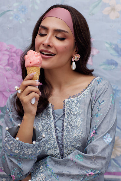 Gulaal | Saffira Lawn 25 | Carla -  Gulaal Ladies Clothes - Original Designer Dress - House of Maryam
