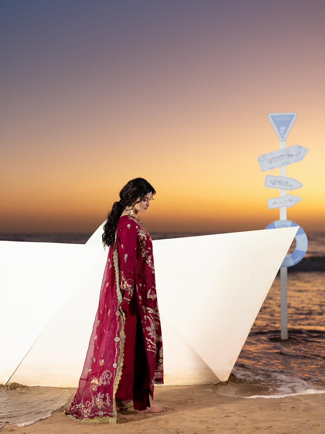 Mahnur | Sirene Luxury Lawn 26 | S-09, image 5