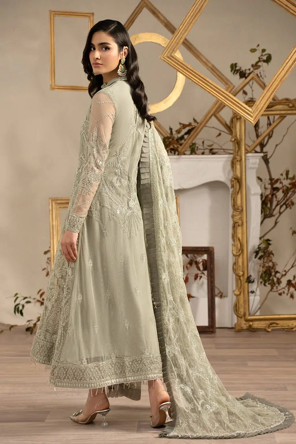 Zarif | Naqsh Festive Formals 23 | ZRN 05 PEARLY