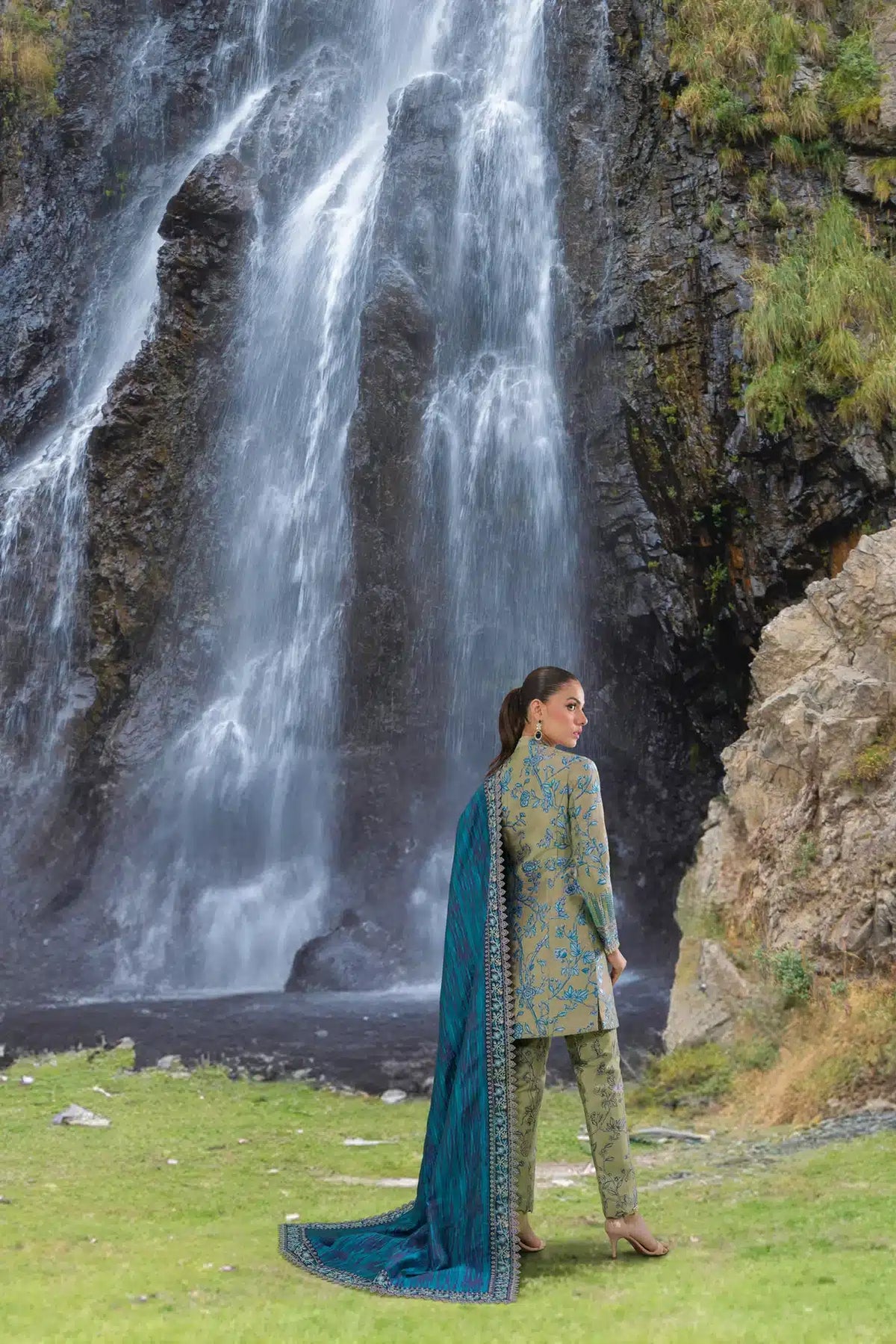 Sable Vogue | Winter 23 | SWC-02-23 -  Sable Vogue Luxury - Original Designer Dress - House of Maryam