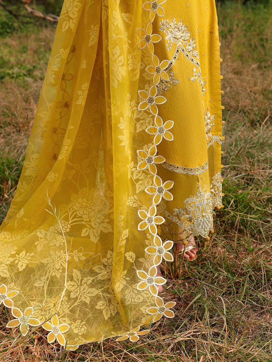 Allys | Janaan Eid Edit 26' | Saffron-9