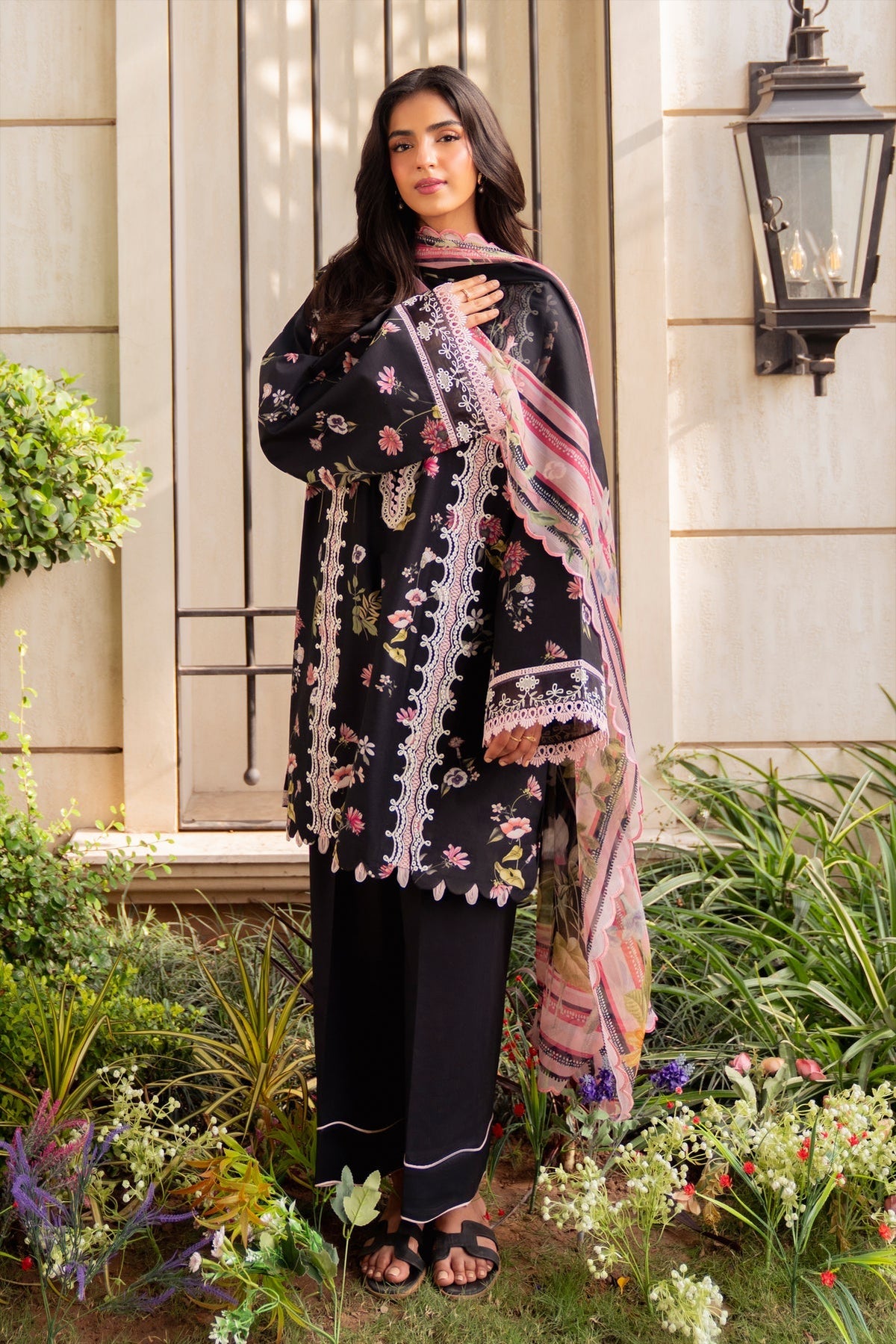 Sable Vogue | Lila Lawn 25 | SAL-01-25 -  Sable Vogue Ladies Clothes - Original Designer Dress - House of Maryam