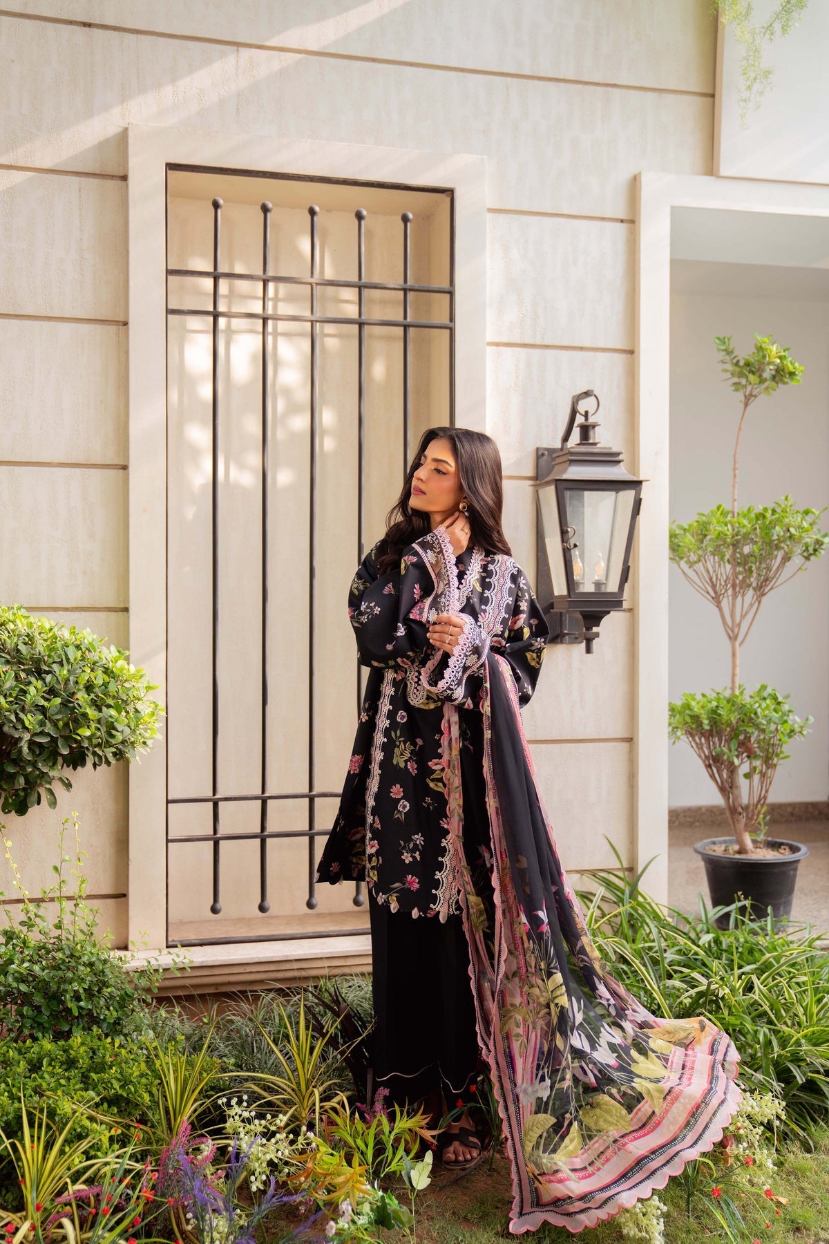 Sable Vogue | Lila Lawn 25 | SAL-01-25 -  Sable Vogue Ladies Clothes - Original Designer Dress - House of Maryam