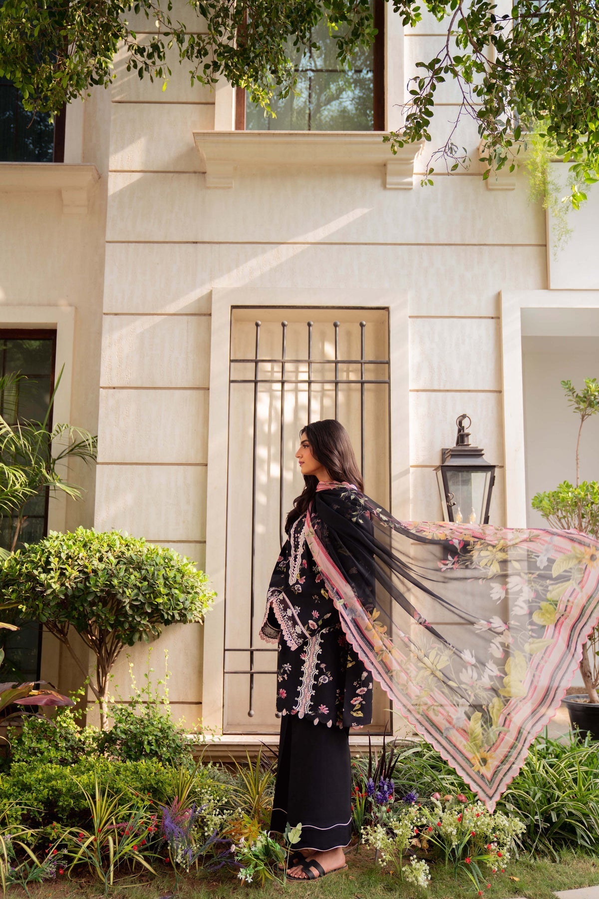 Sable Vogue | Lila Lawn 25 | SAL-01-25 -  Sable Vogue Ladies Clothes - Original Designer Dress - House of Maryam