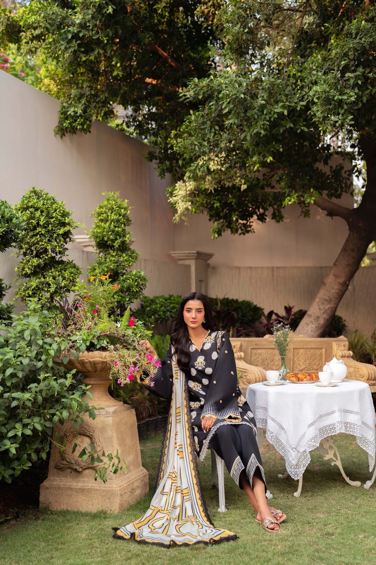 Sable Vogue | Lila Lawn 25 | SAL-03-25 -  Sable Vogue Ladies Clothes - Original Designer Dress - House of Maryam