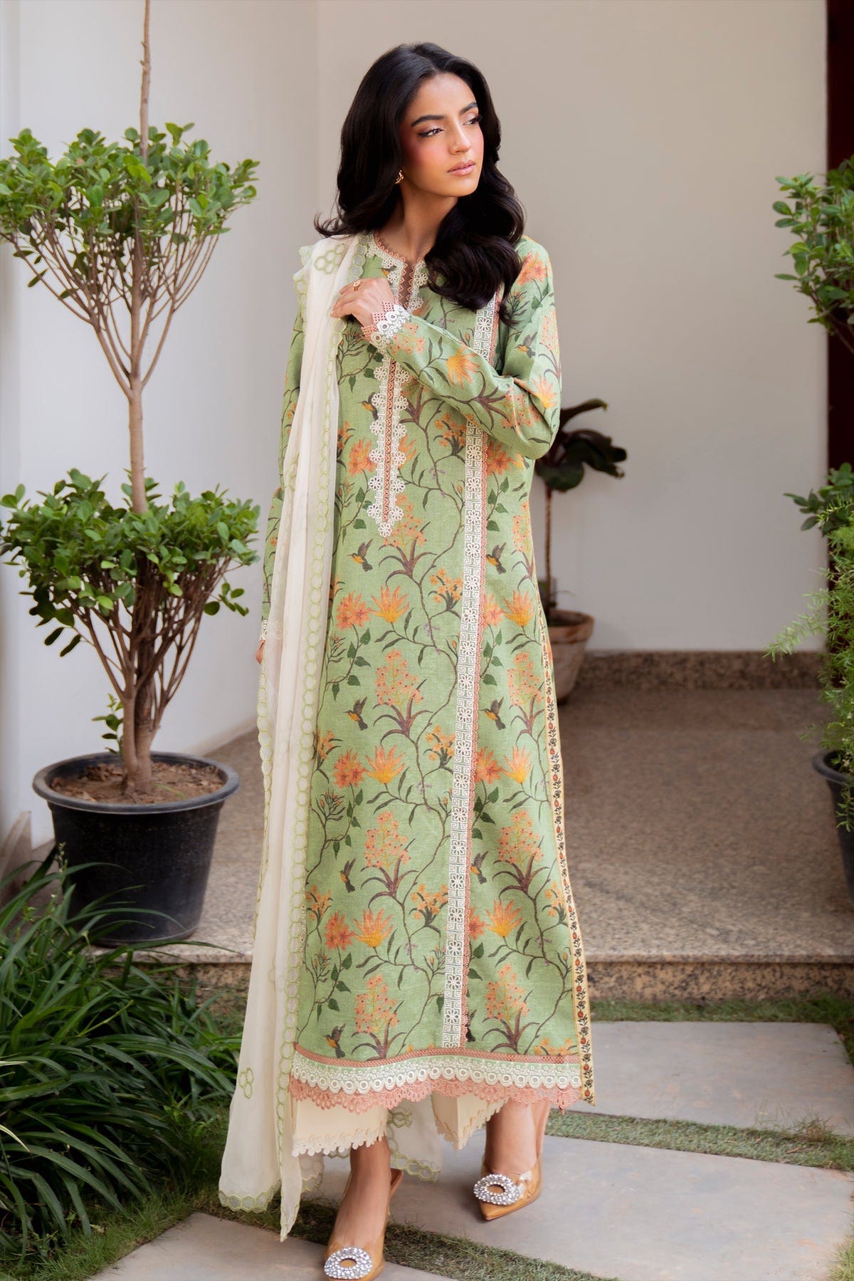 Sable Vogue | Lila Lawn 25 | SAL-05-25 -  Sable Vogue Ladies Clothes - Original Designer Dress - House of Maryam