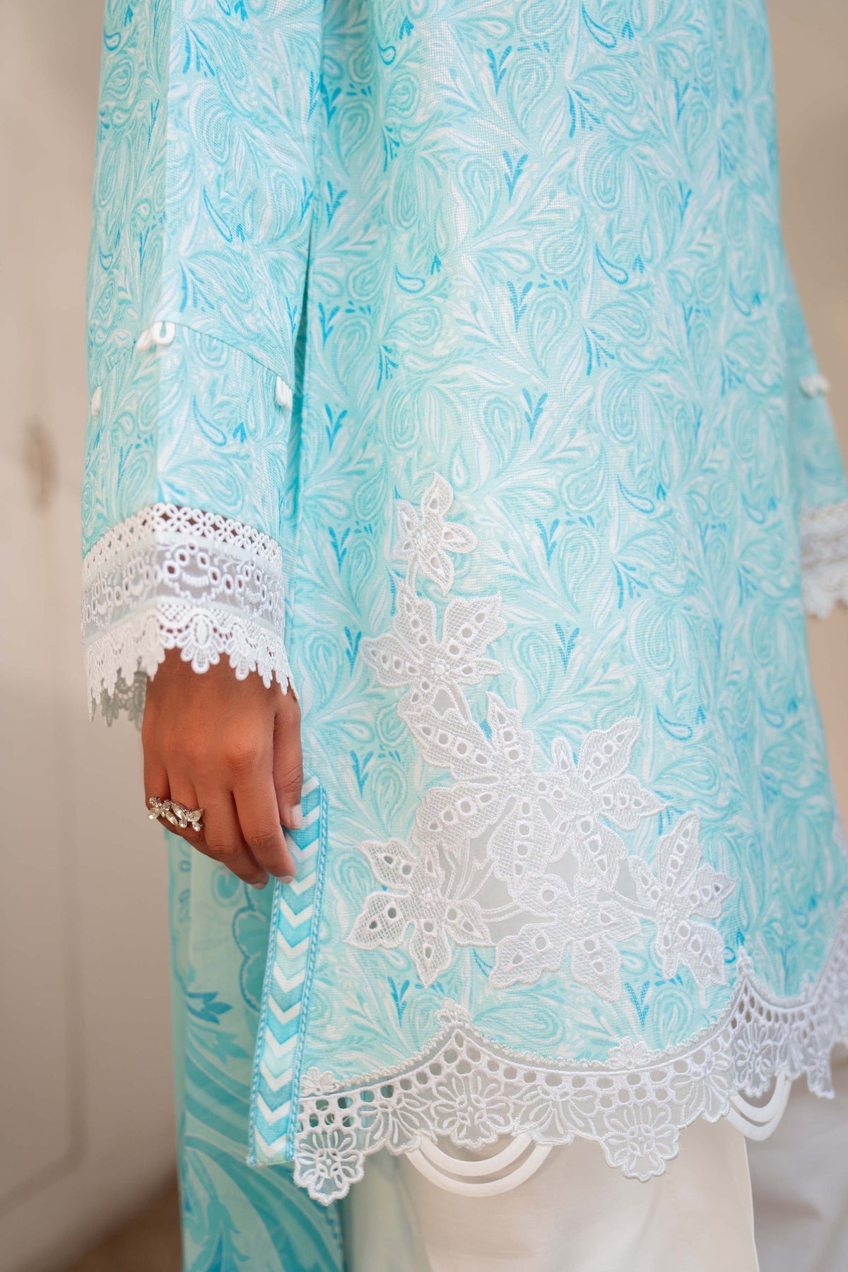 Sable Vogue | Lila Lawn 25 | SAL-06-25 -  Sable Vogue Ladies Clothes - Original Designer Dress - House of Maryam