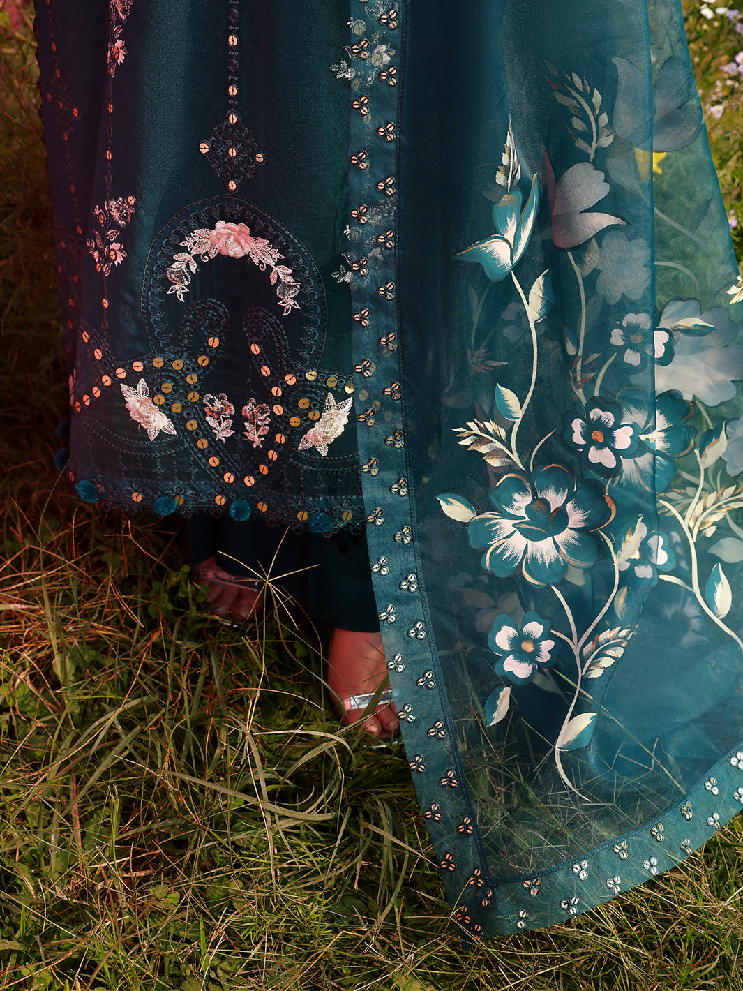 Allys | Janaan Eid Edit 26' | Sapphire-11