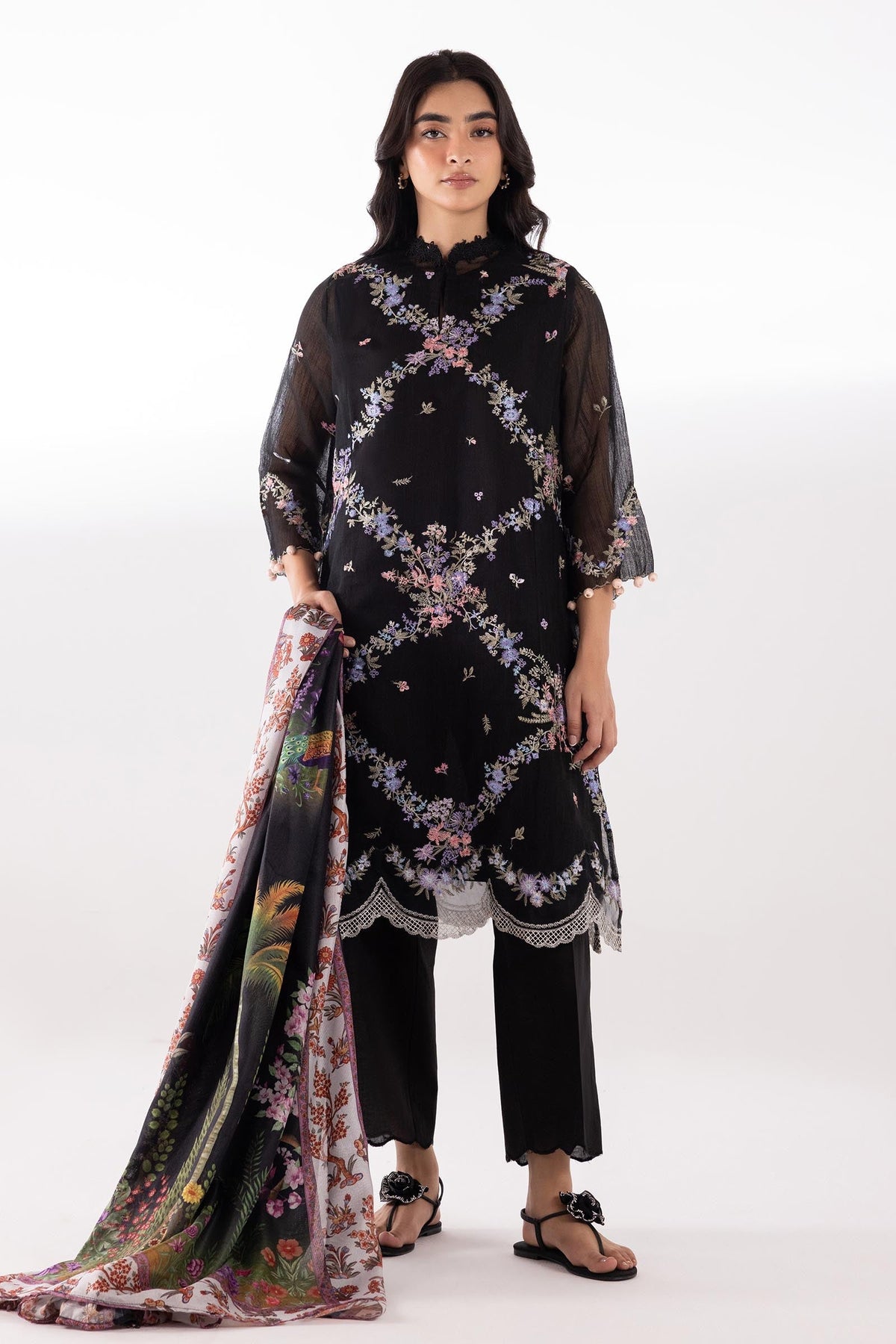 Sana Safinaz | Luxury Pret | Muzlin Lawn Suit SC26MUZ102BP3-1