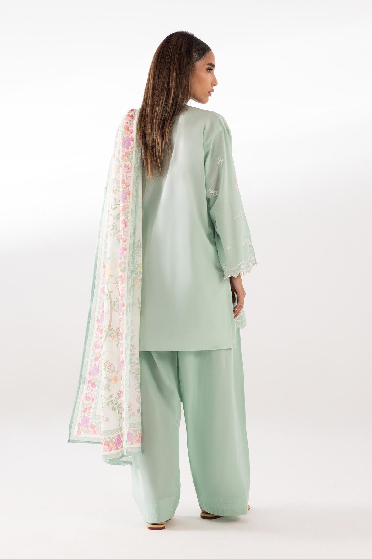 Sana Safinaz | Luxury Pret | Muzlin Lawn Suit SC26MUZ210AP3-2