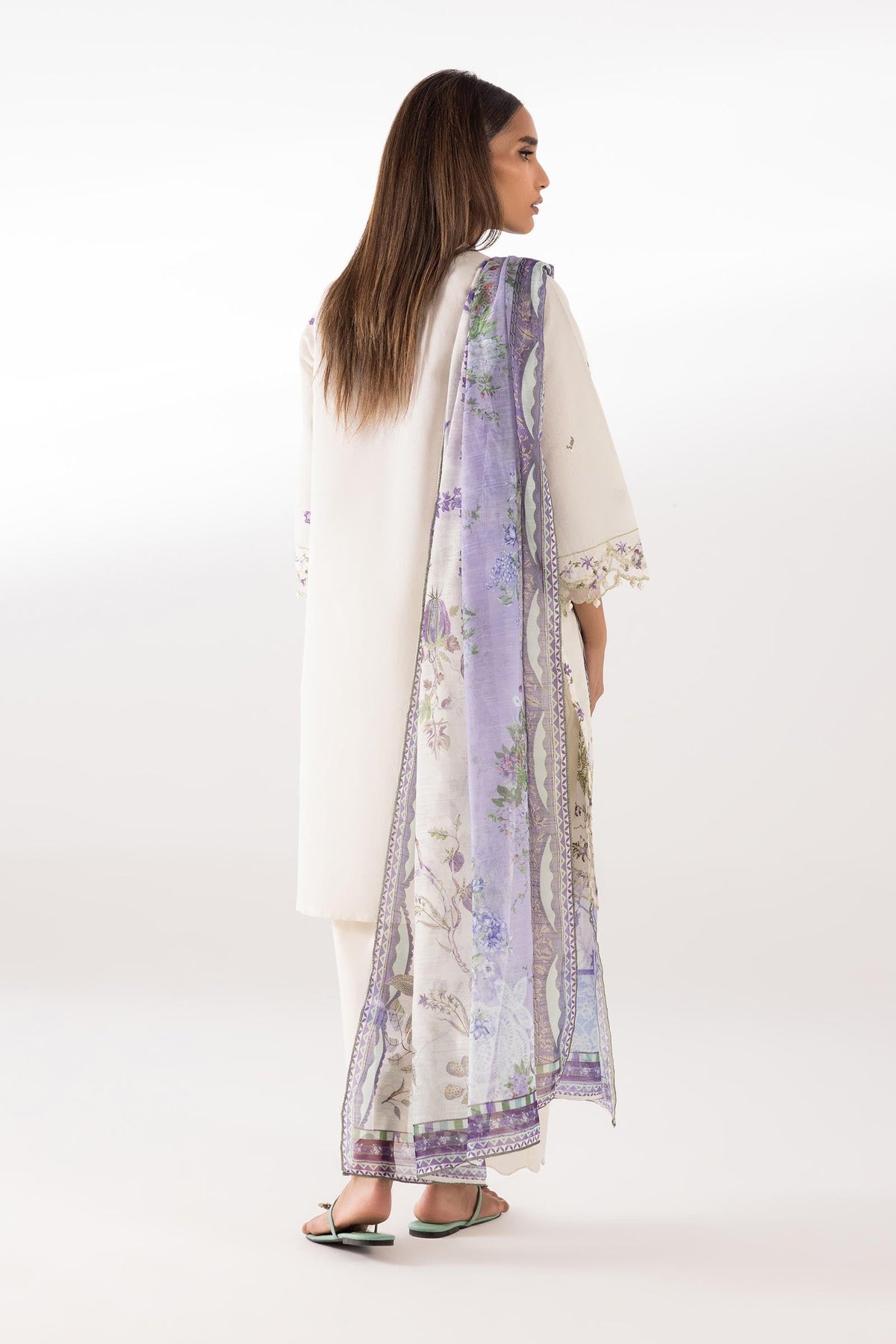 Sana Safinaz | Luxury Pret | Muzlin Lawn Suit SC26MUZ211AP3-2