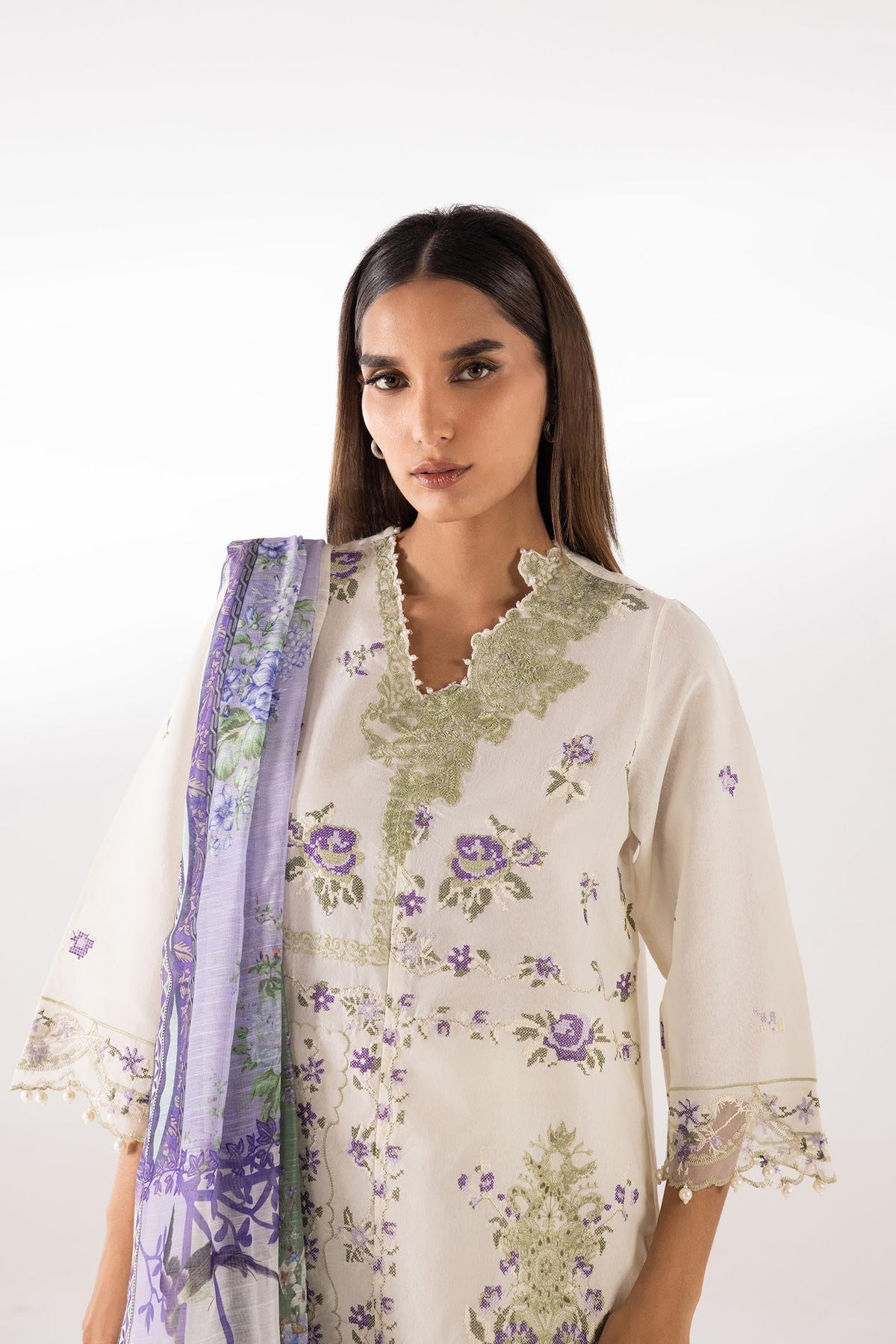 Sana Safinaz | Luxury Pret | Muzlin Lawn Suit SC26MUZ211AP3-3