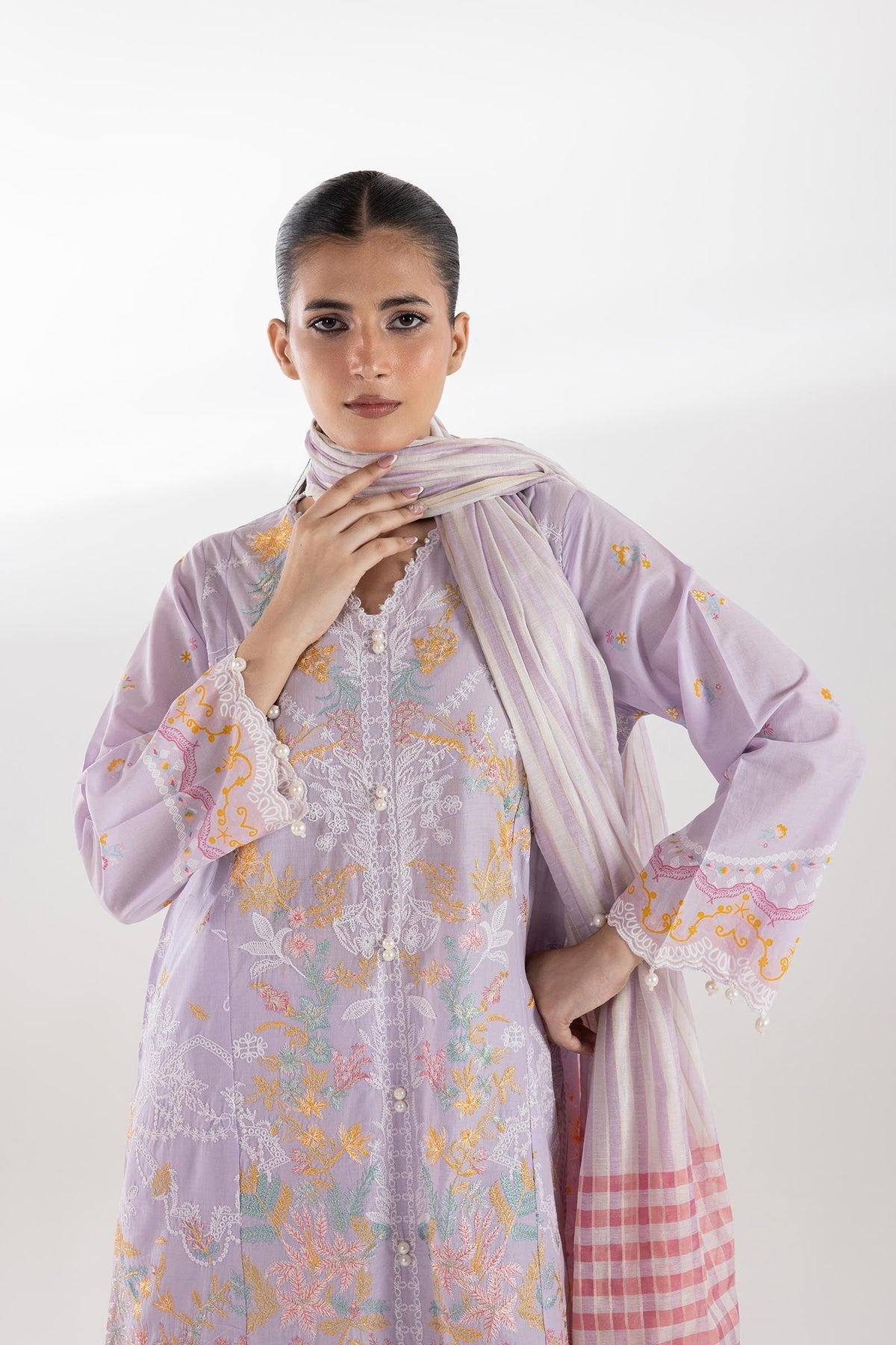 Sana Safinaz | Luxury Pret | Muzlin Lawn Suit SC26MUZ217BP3-2