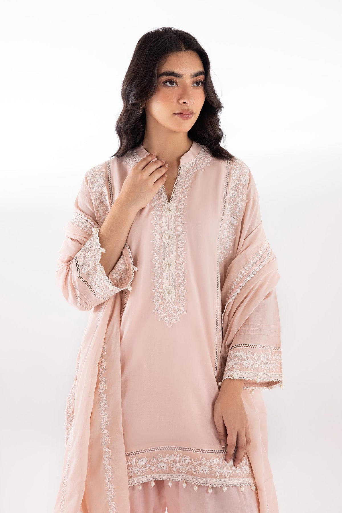 Sana Safinaz | Luxury Pret | Lawn Suit SC26SGE394P3, image 4