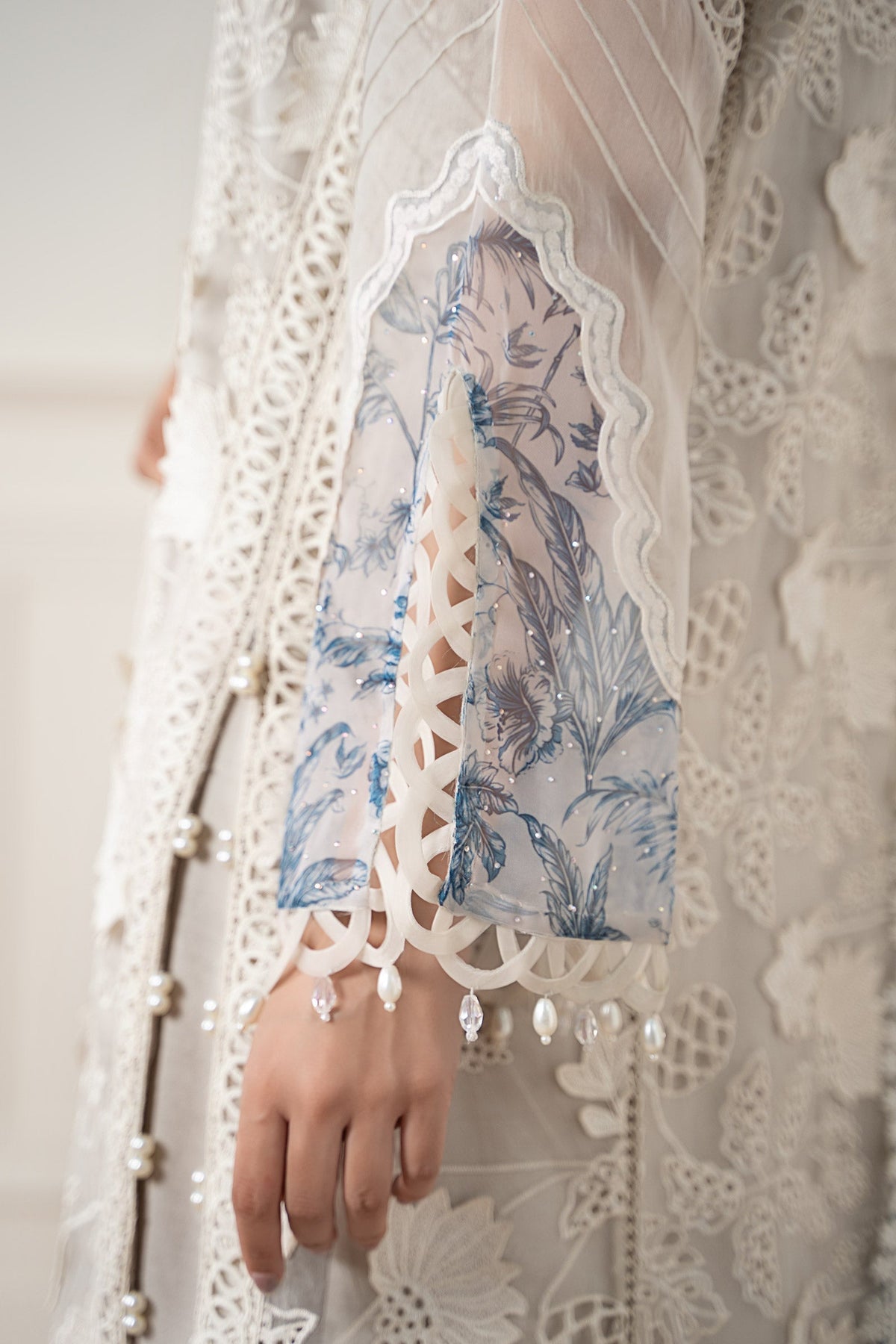 Maria B | Luxury Formals Pre Fall | SF-EA25-05R1-Off White, image 5