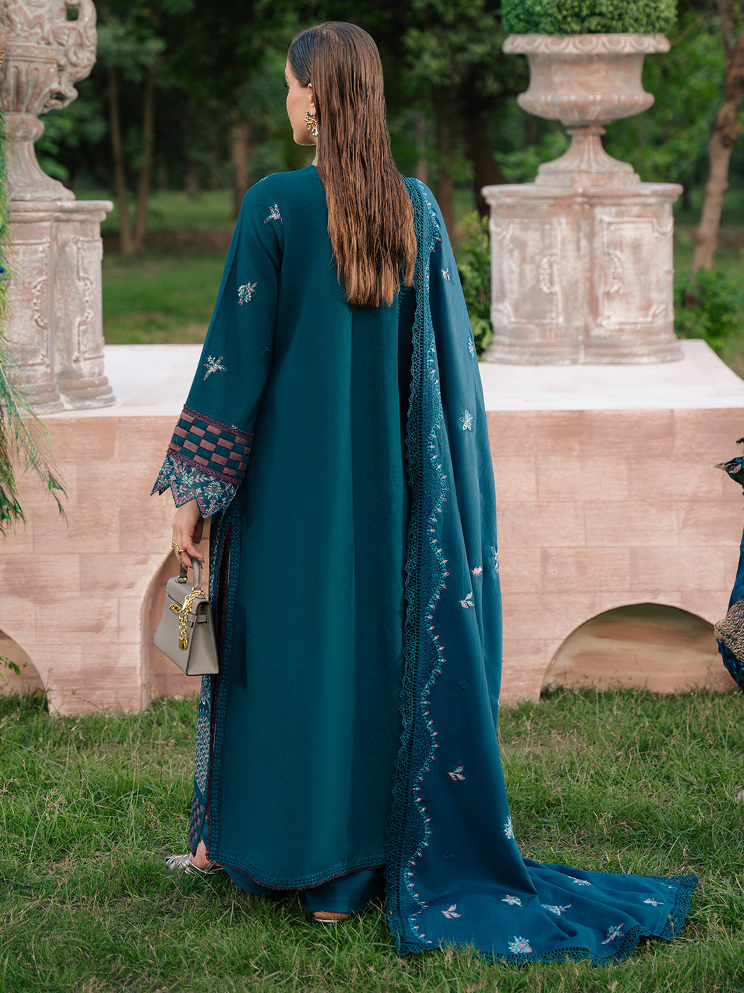 Mahnur | Secret Garden Karandi 25 | SG-009