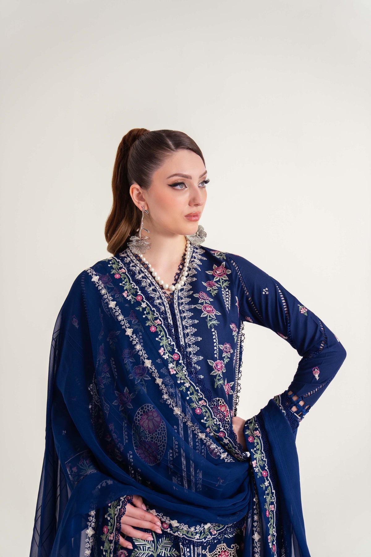 Sable Vogue | Luxury Lawn 25 | SL-07-25-V2 -  Sable Vogue Ladies Clothes - Original Designer Dress - House of Maryam