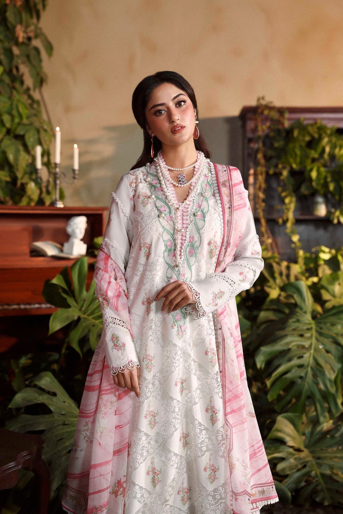 Sable Vogue | Luxury Formals 26 | SL-07-26-V1, image 4