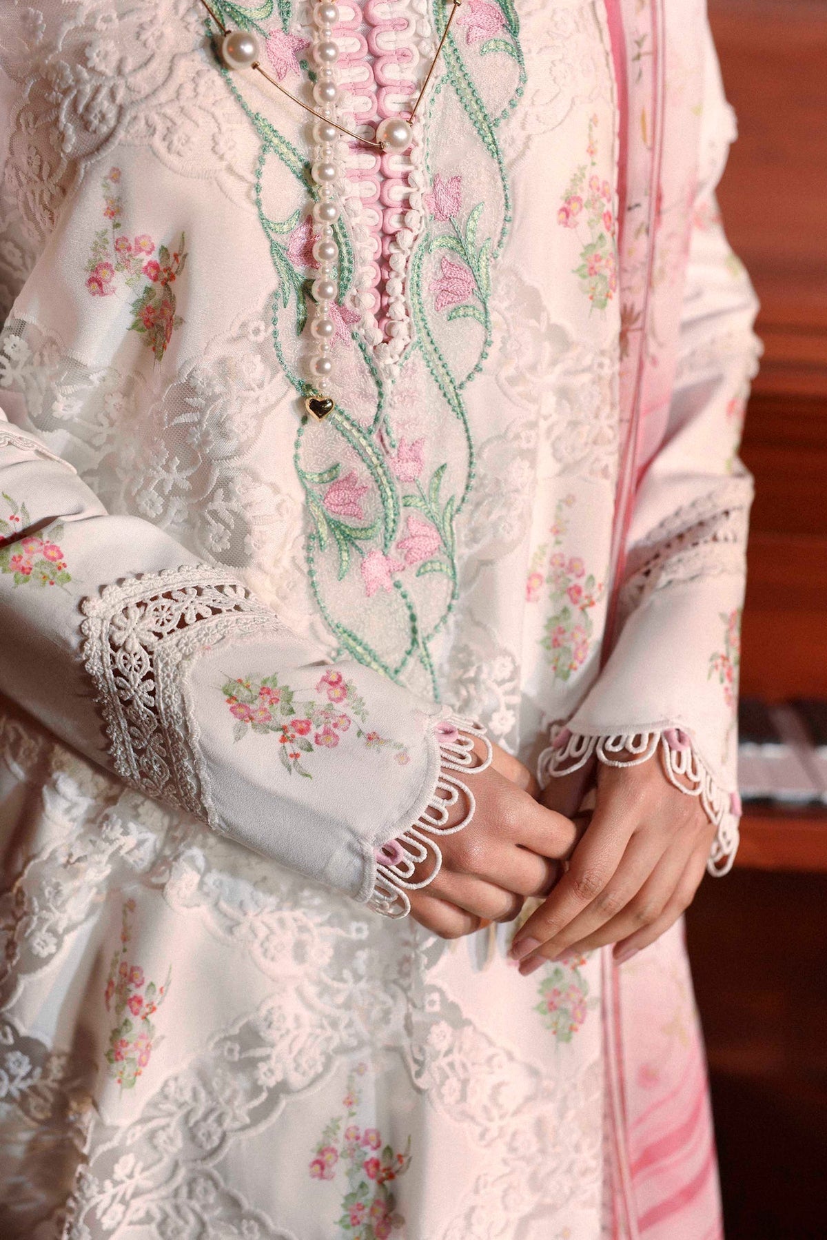 Sable Vogue | Luxury Formals 26 | SL-07-26-V1, image 3
