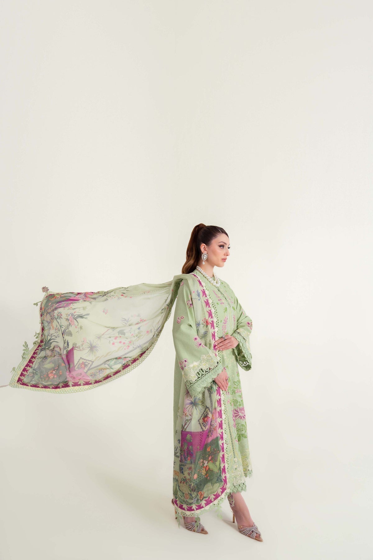 Sable Vogue | Luxury Lawn 25 | SL-09-25-V2 -  Sable Vogue Ladies Clothes - Original Designer Dress - House of Maryam