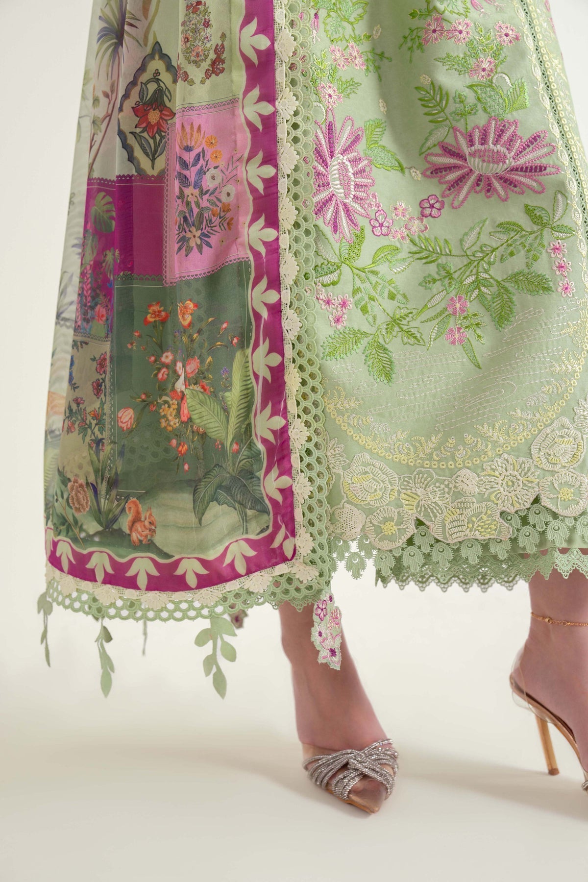 Sable Vogue | Luxury Lawn 25 | SL-09-25-V2 -  Sable Vogue Ladies Clothes - Original Designer Dress - House of Maryam
