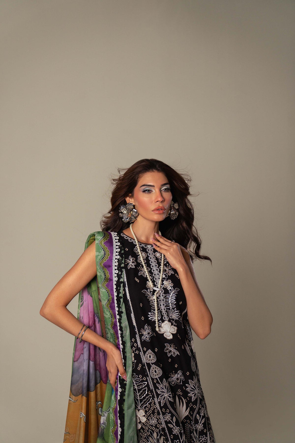 Sable Vogue | Luxury Lawn 25 | SL-10-25-V2 -  Sable Vogue Ladies Clothes - Original Designer Dress - House of Maryam