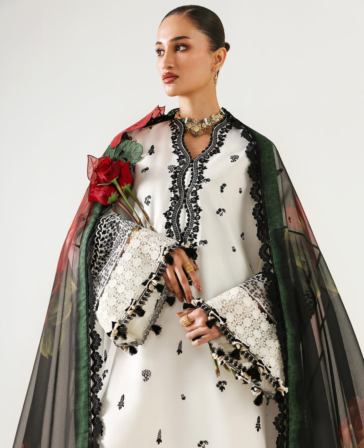Republic Womenswear | Neoma Summer Prints 26 | Esmé-6