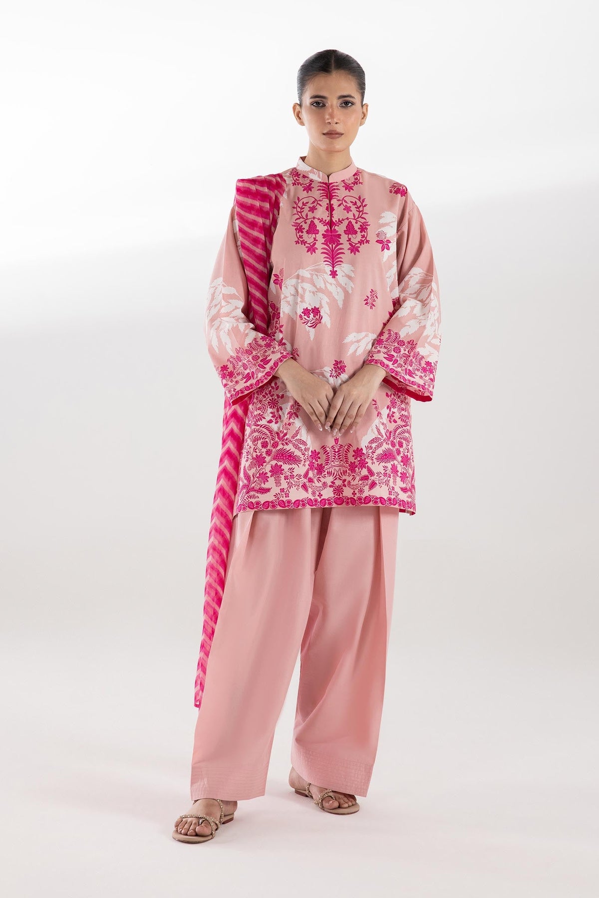 Sana Safinaz | Luxury Pret | Luxury Lawn Suit SC26MHY303AP3-1
