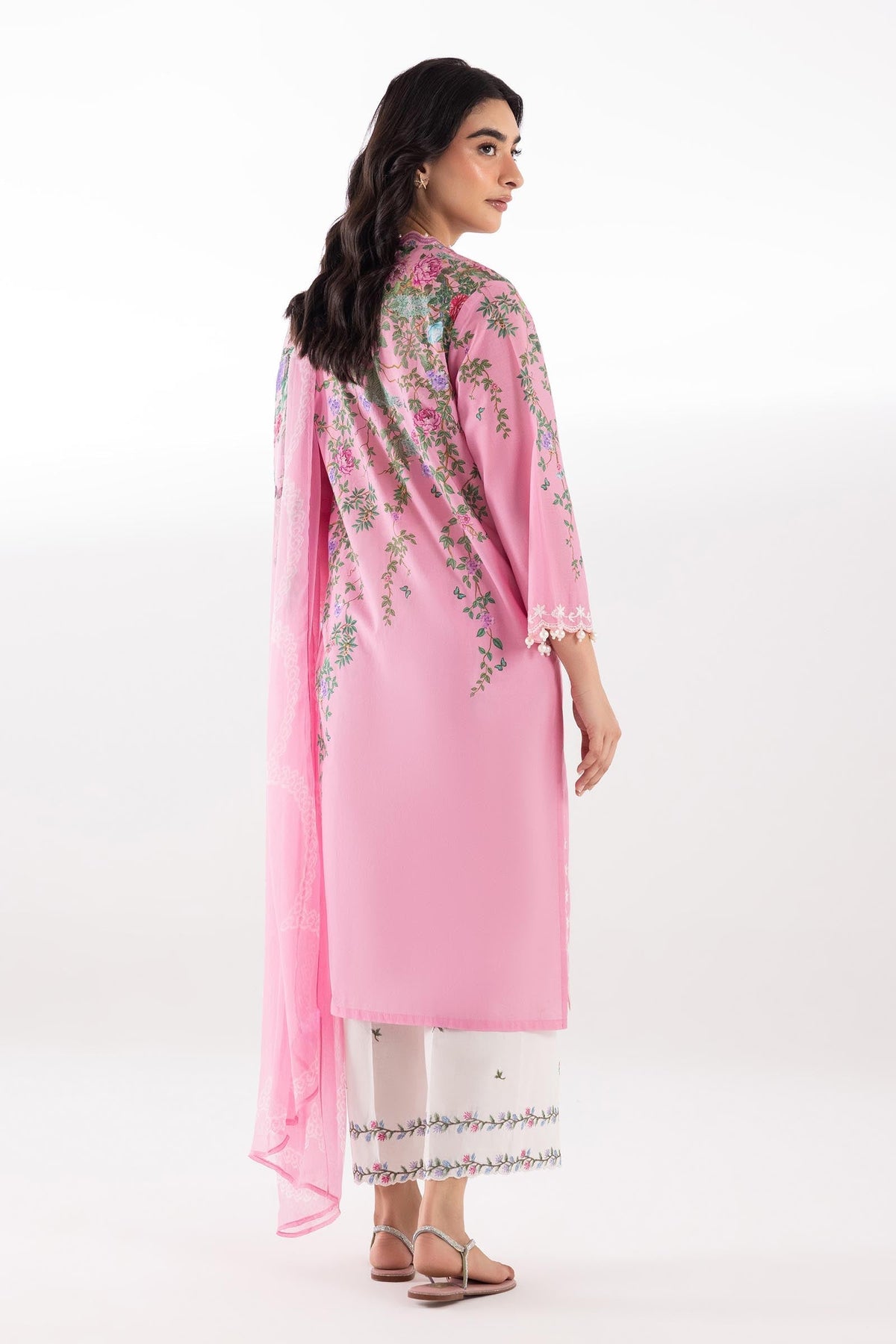 Sana Safinaz | Luxury Pret | Muzlin Lawn Suit SC26MUZ202AP3, image 2