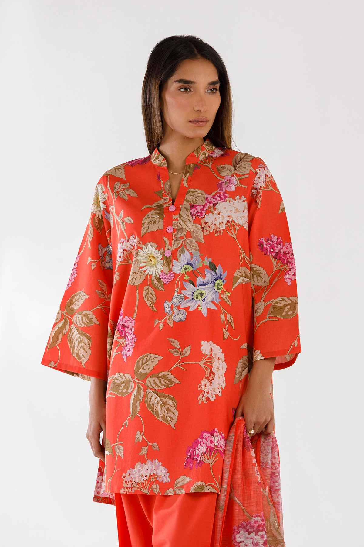 Sana Safinaz | Luxury Pret | Muzlin Lawn Suit SS26MHY102AP3-3