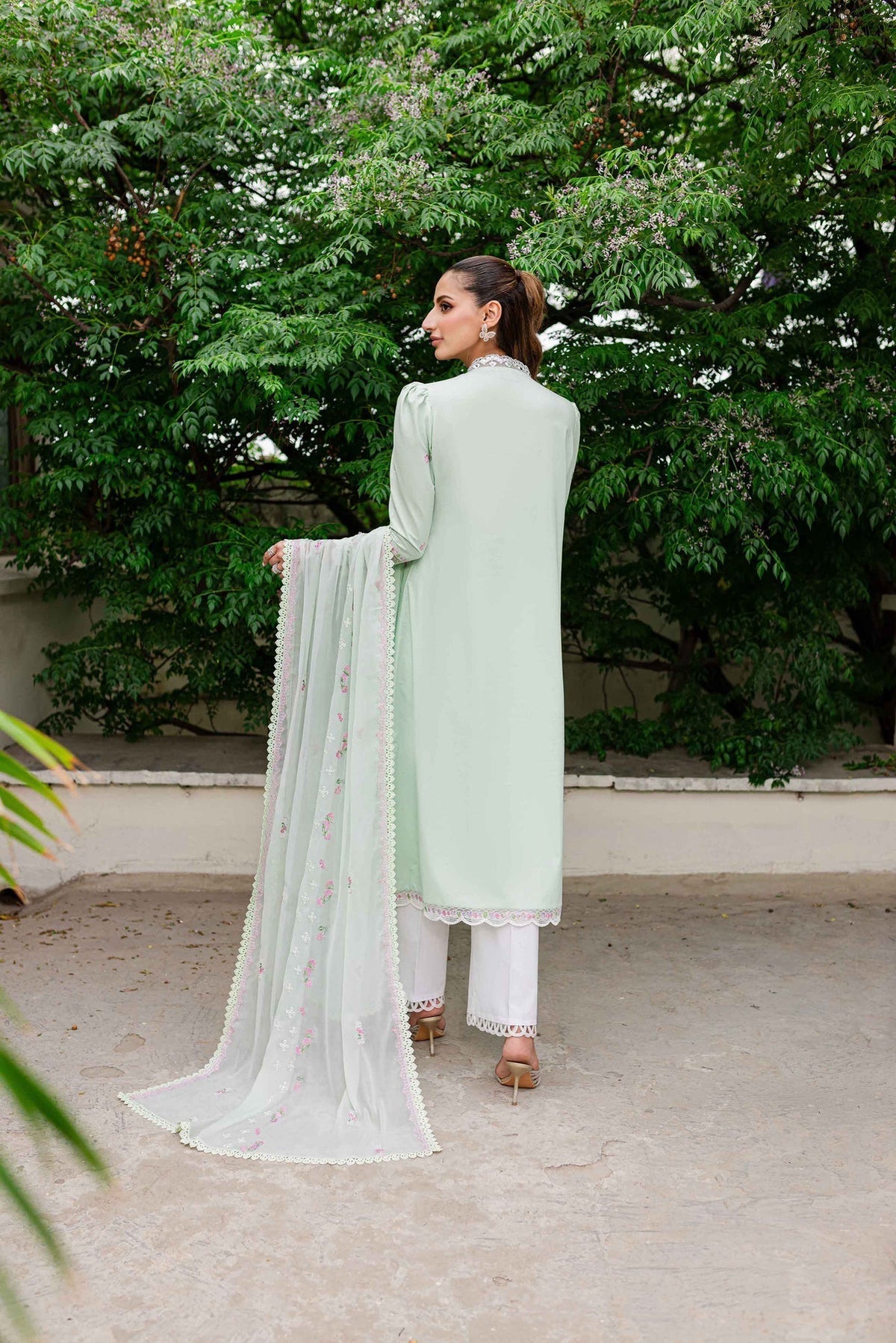 Sable Vogue | Shiree Lawn 24 | Mint Garden -  Sable Vogue Luxury - Original Designer Dress - House of Maryam