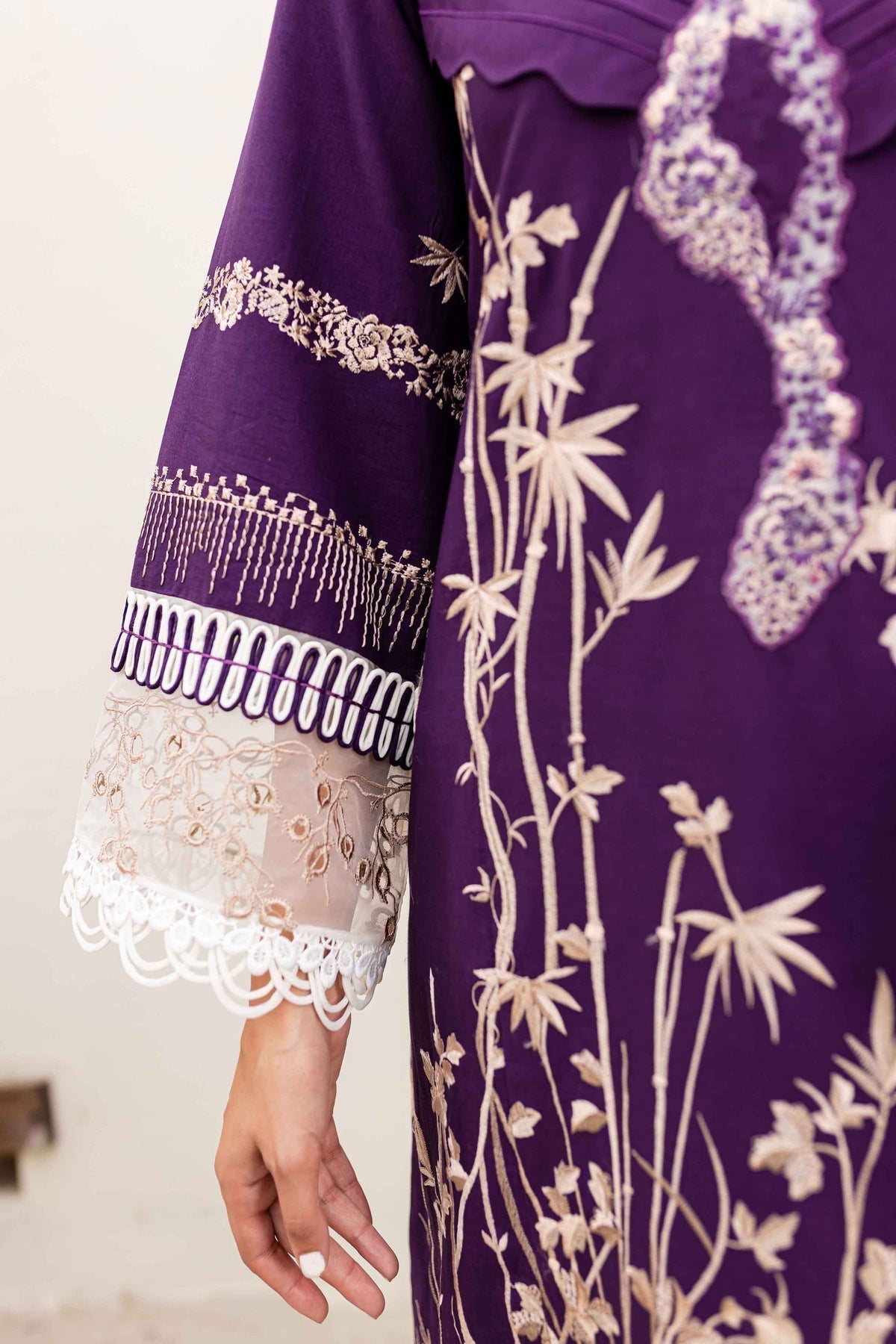 Sable Vogue | Shiree Lawn 24 | Plum Orchid -  Sable Vogue Luxury - Original Designer Dress - House of Maryam