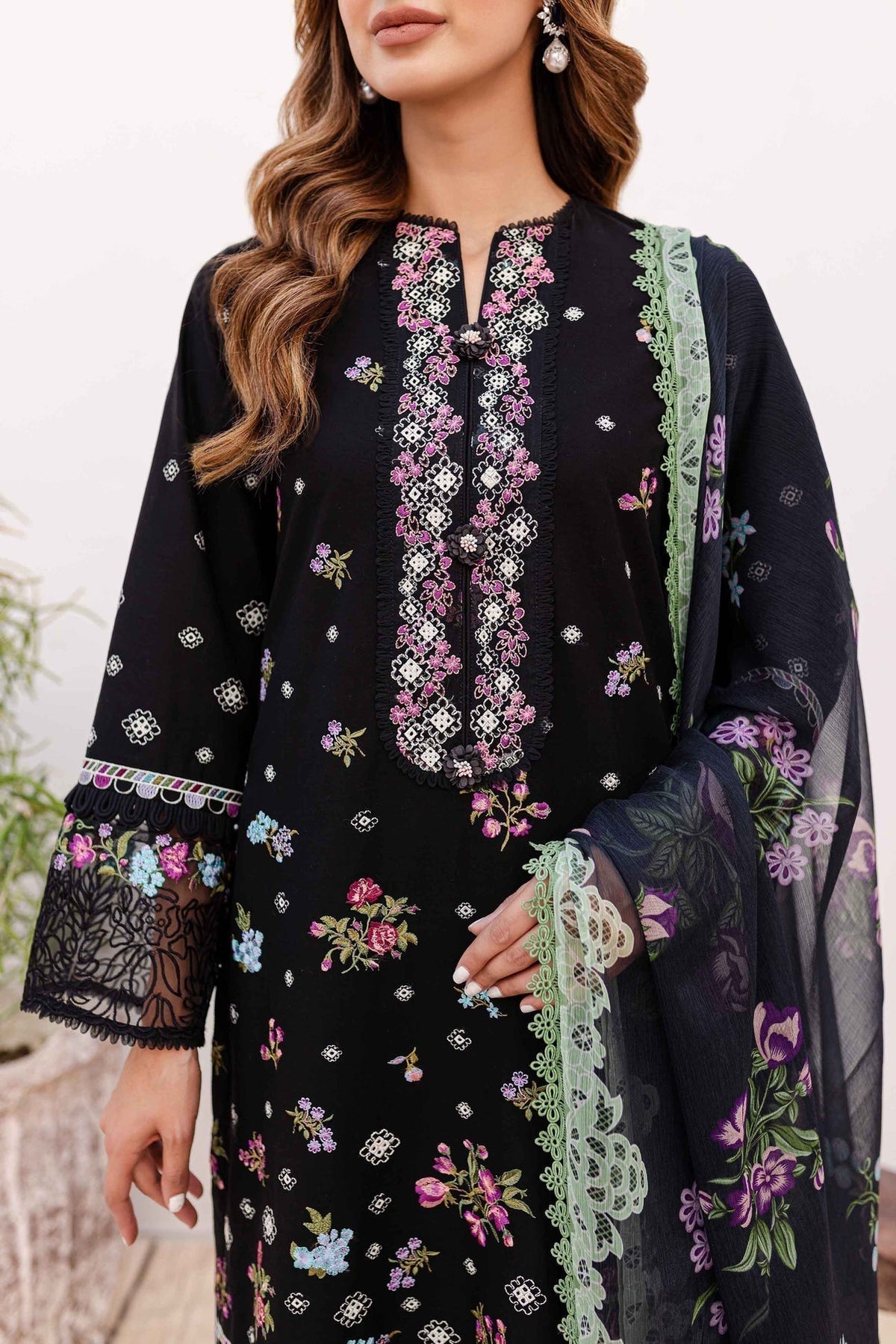 Sable Vogue | Shiree Lawn 24 | Aster -  Sable Vogue Luxury - Original Designer Dress - House of Maryam
