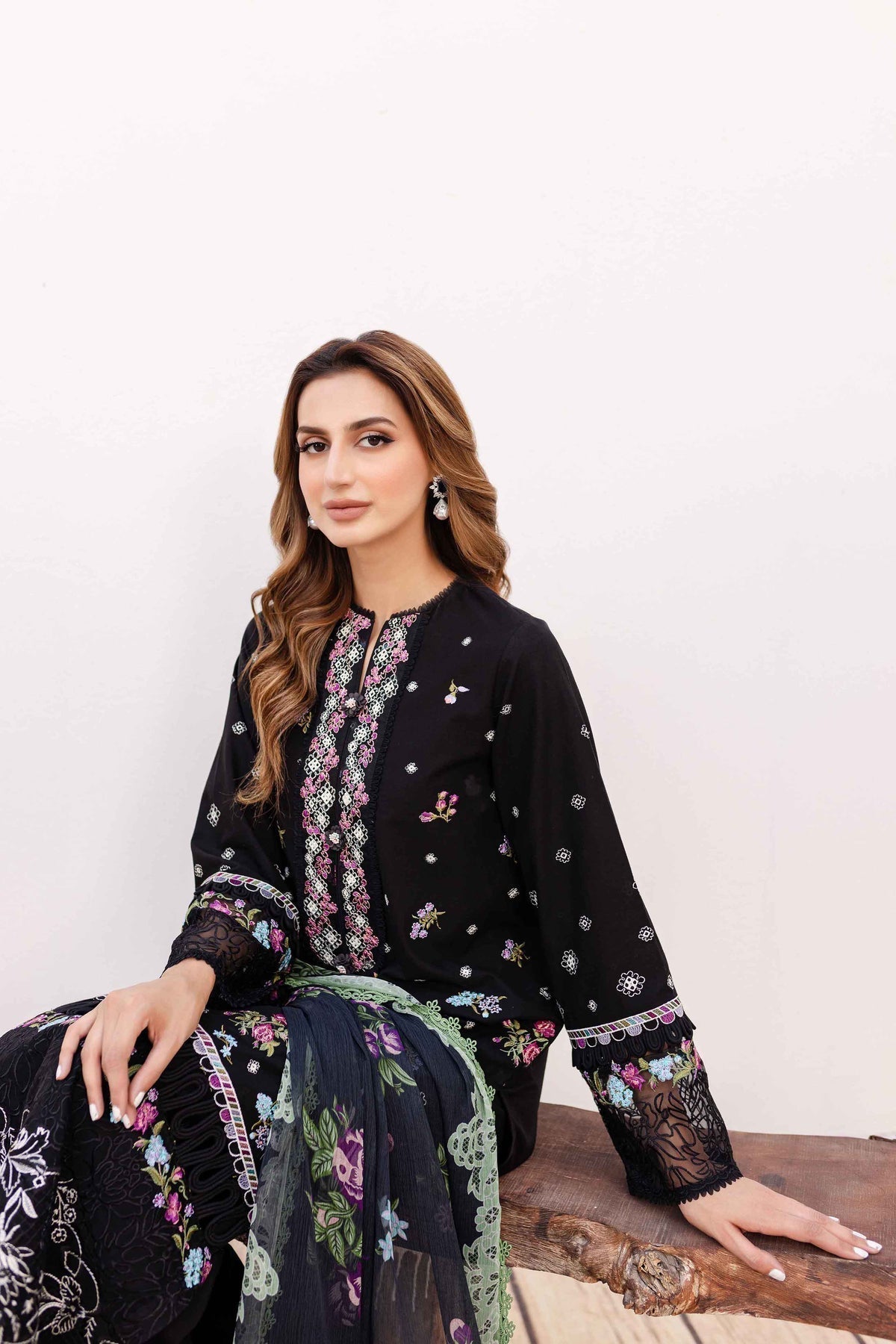 Sable Vogue | Shiree Lawn 24 | Aster -  Sable Vogue Luxury - Original Designer Dress - House of Maryam