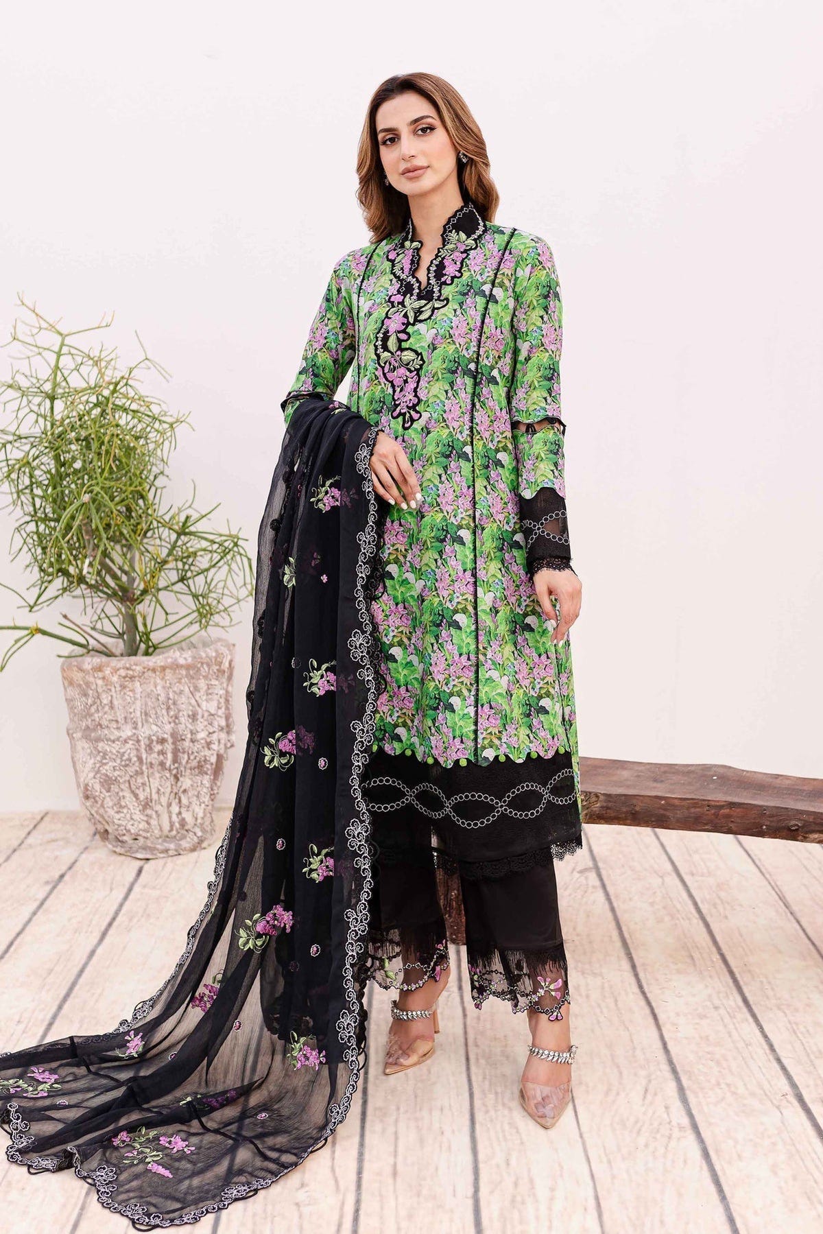 Sable Vogue | Shiree Lawn 24 | Black Iris -  Sable Vogue Luxury - Original Designer Dress - House of Maryam
