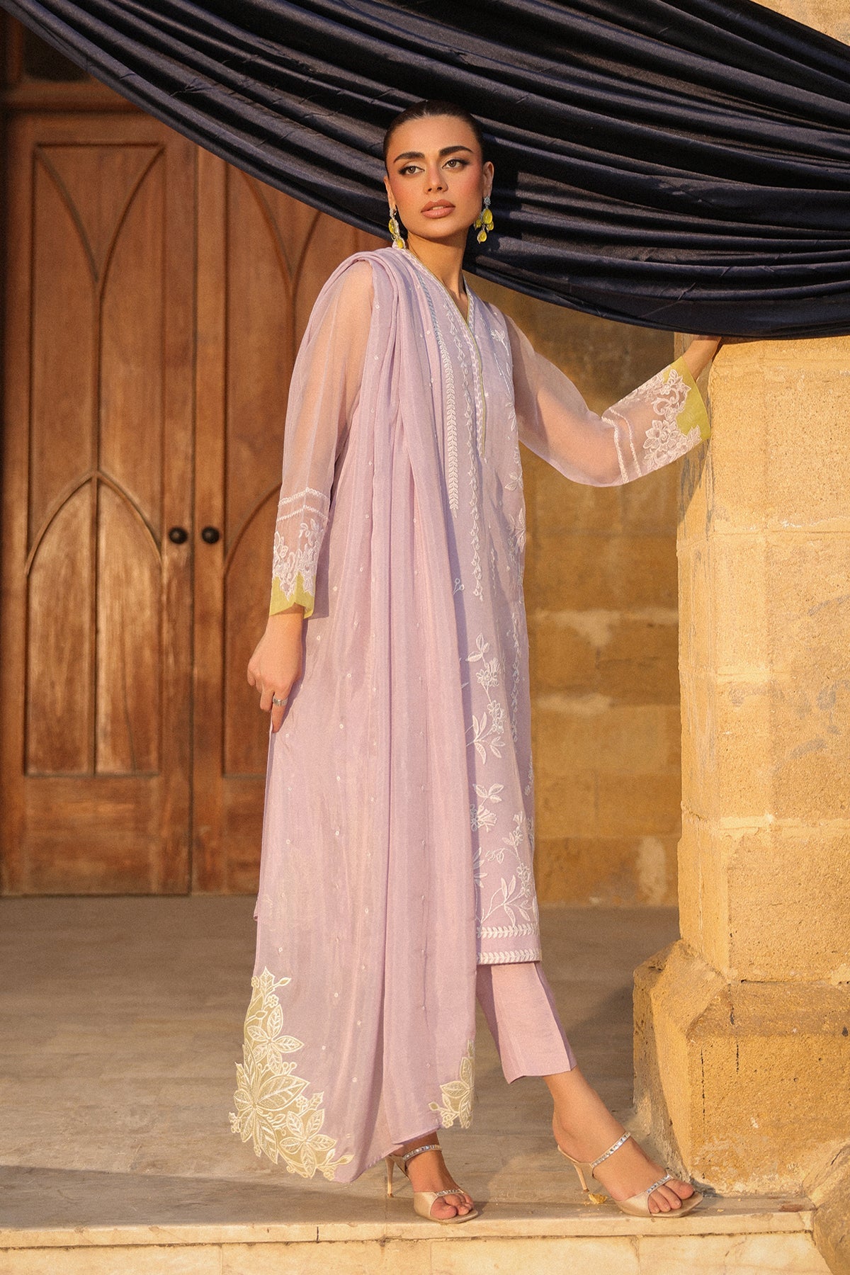 Sahar | Luxury Pret 25 | Lavender Muse, image 3