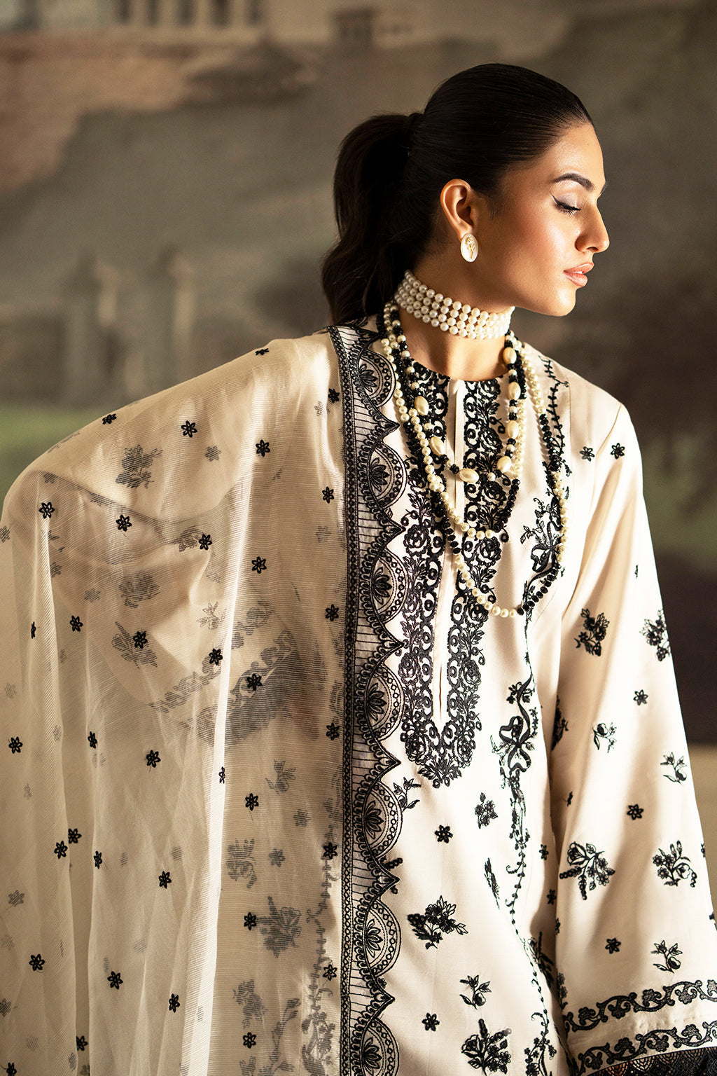 Saad Shaikh | Lumiere Winter |  D-05 Stellaire -  Saad Shaikh Ladies Clothes - Original Designer Dress - House of Maryam