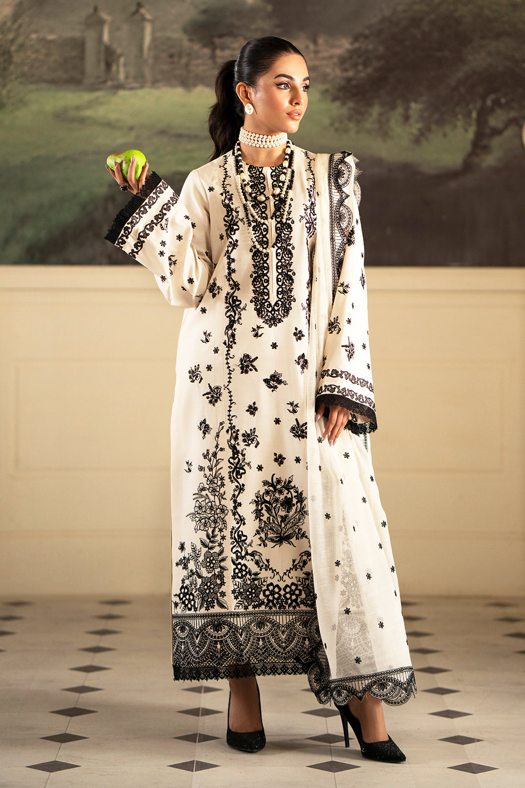 Saad Shaikh | Lumiere Winter |  D-05 Stellaire -  Saad Shaikh Ladies Clothes - Original Designer Dress - House of Maryam