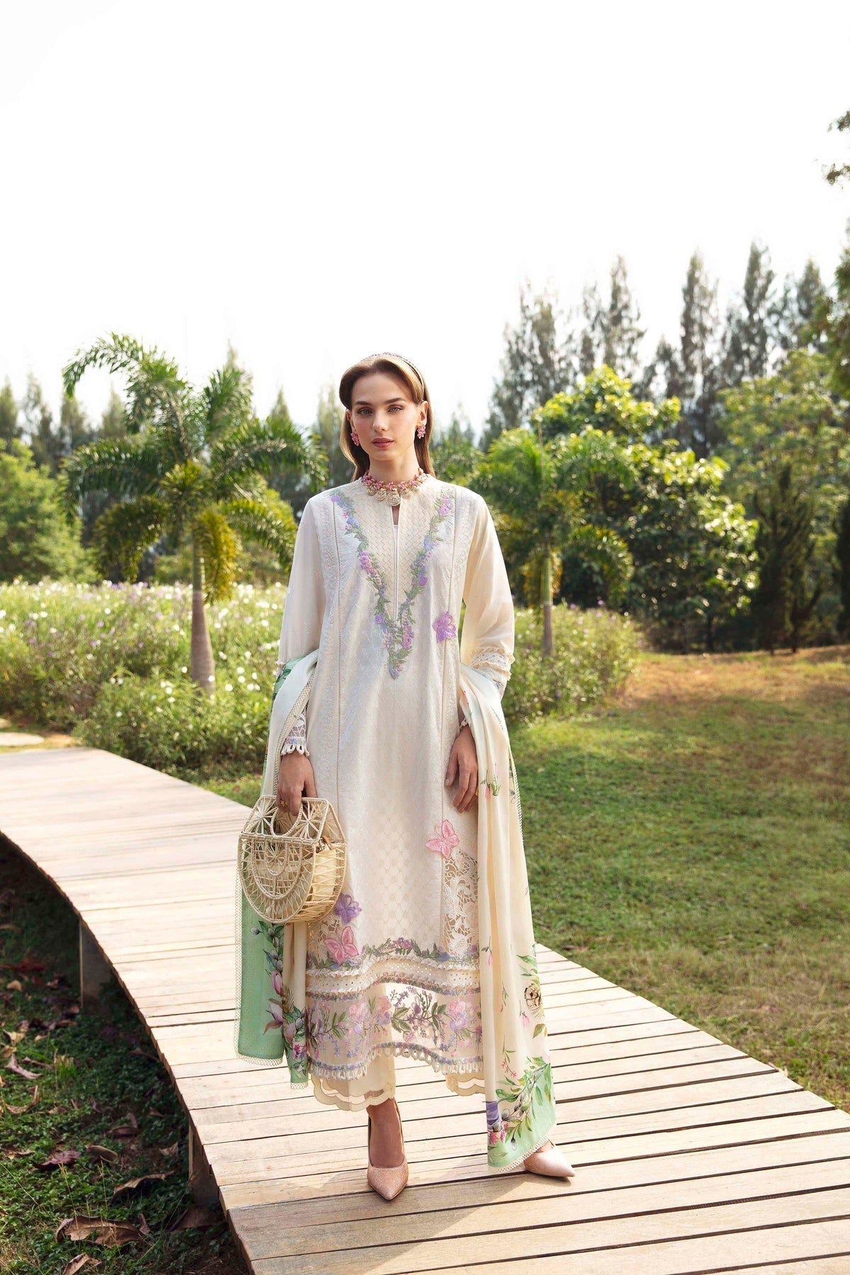 Sable Vogue | Luxury Lawn 24 | Ivy -  Sable Vogue Luxury - Original Designer Dress - House of Maryam