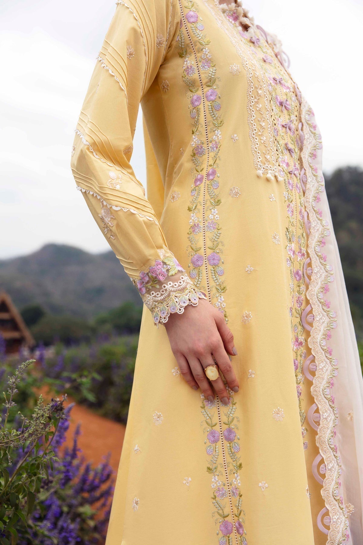 Sable Vogue | Luxury Lawn 24 | Maye -  Sable Vogue Luxury - Original Designer Dress - House of Maryam