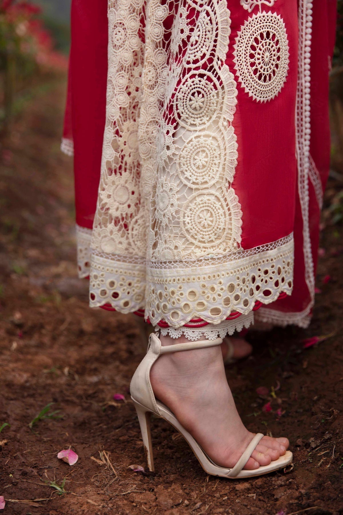 Sable Vogue | Luxury Lawn 24 | Carnelian -  Sable Vogue Luxury - Original Designer Dress - House of Maryam