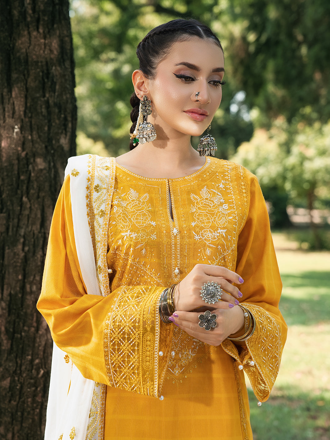 Hemstitch | The Garden Lawn | Saffron Petal-4