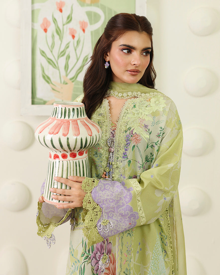 Roheenaz | Petals in Print | Sage Botanica, image 2
