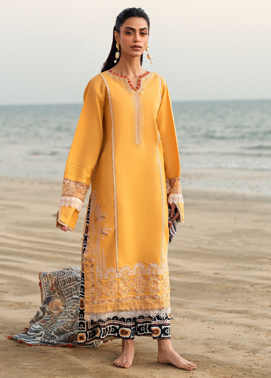 Sahane | Yaariyan Lawn Edit 25 | CT -20009 FEEHA - Yaariyan -  Sahane Ladies Clothes - Original Designer Dress - House of Maryam
