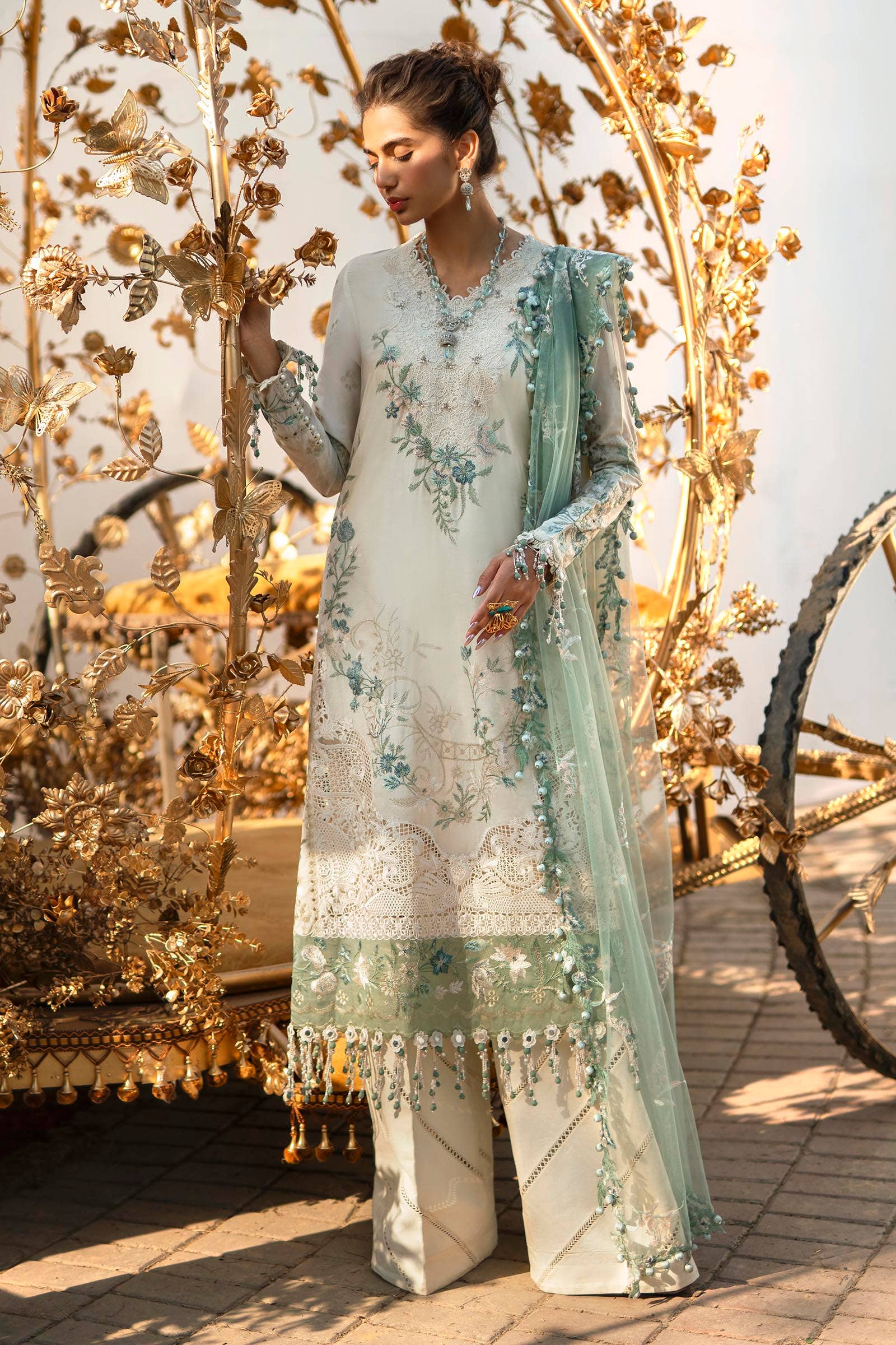 Sana Safinaz | Luxury Collection 24 | L241-003A-3CT by Designer Sana Safinaz - House of Maryam - Pakistani Designer Ethnic Wear in {{ shop.shopifyCountryName }}