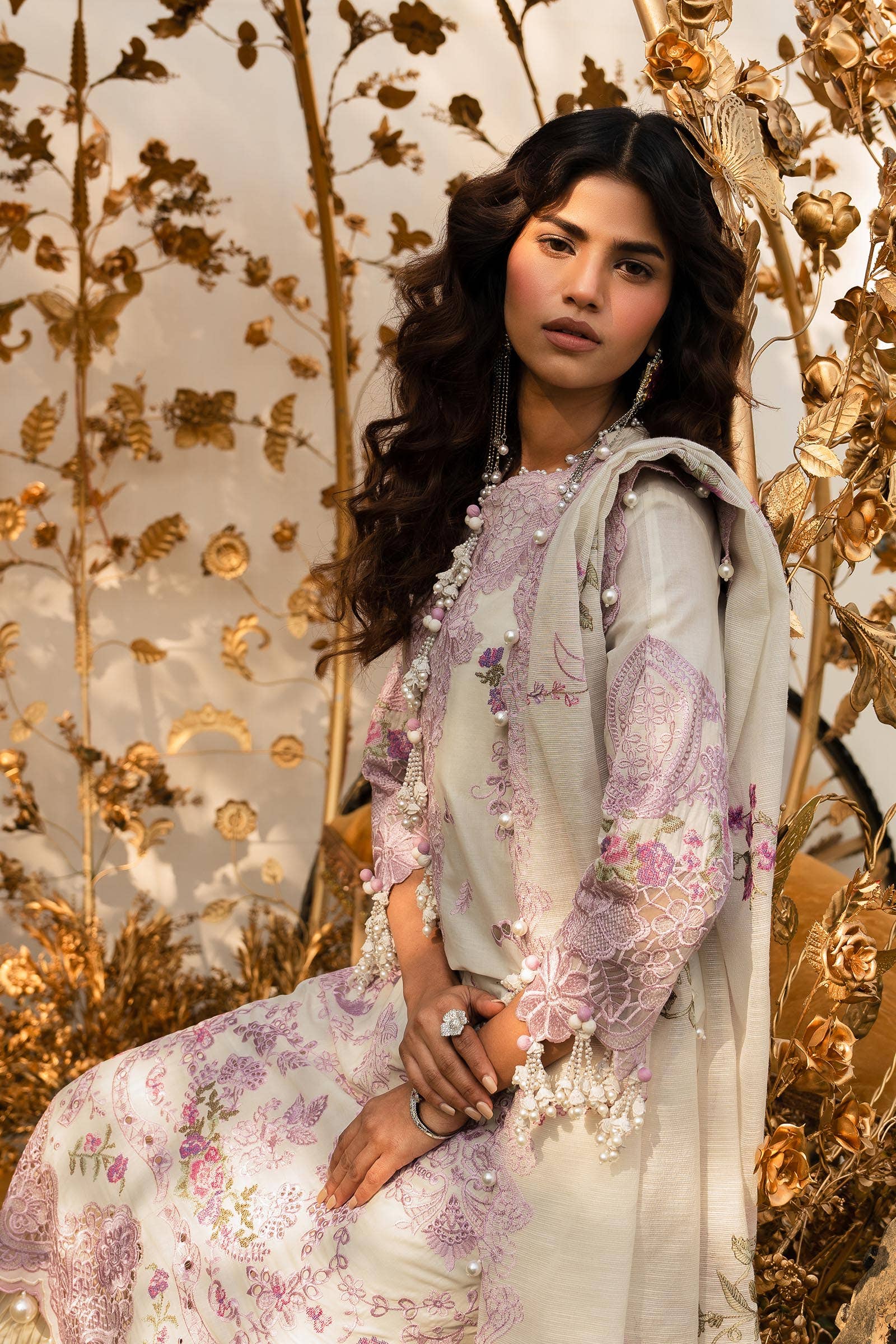 Sana Safinaz | Luxury Collection 24 | L241-004B-3CV by Designer Sana Safinaz - House of Maryam - Pakistani Designer Ethnic Wear in {{ shop.shopifyCountryName }}