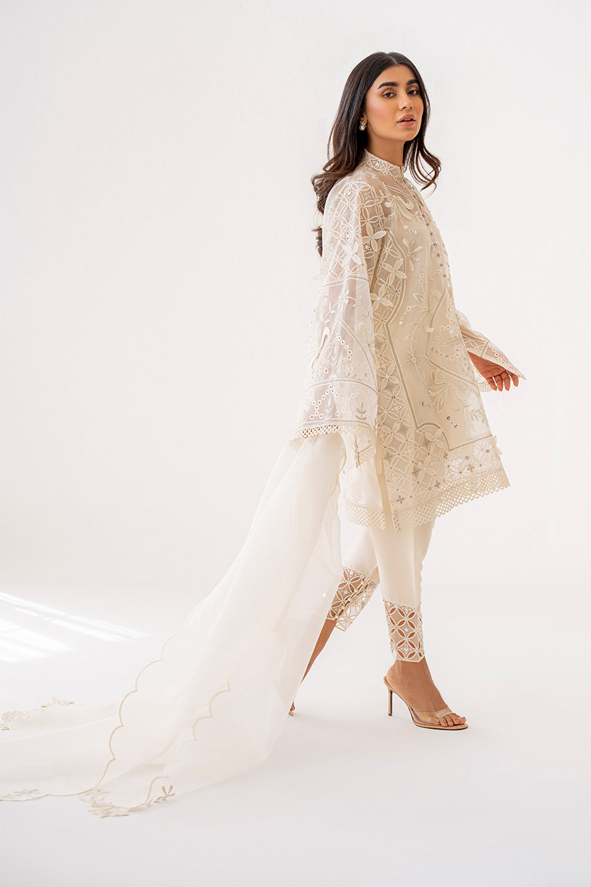 Sania Maskatiya | Eid Collection | Nada by Designer Sania Maskatiya - House of Maryam - Pakistani Designer Ethnic Wear in {{ shop.shopifyCountryName }}