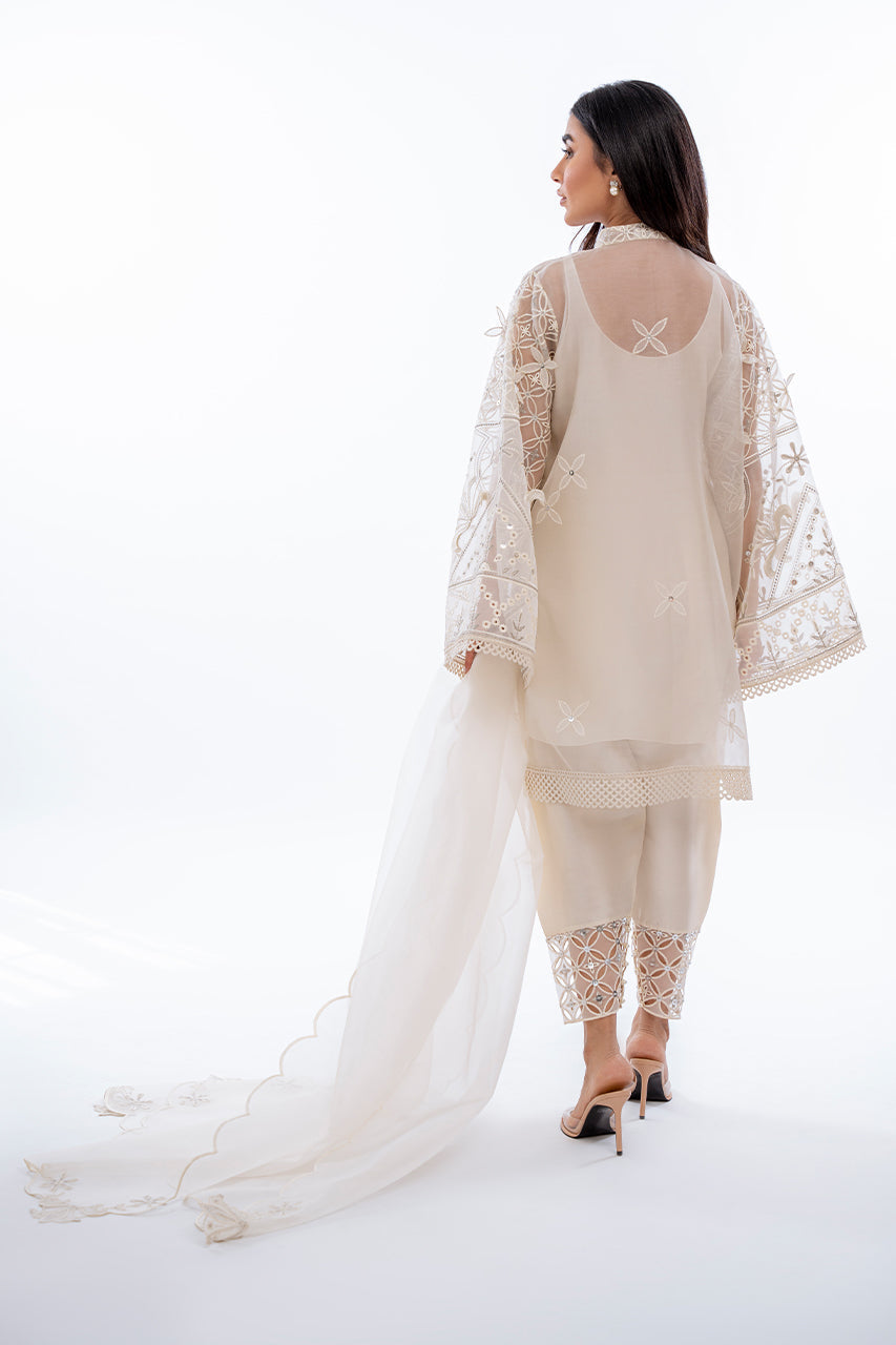 Sania Maskatiya | Eid Collection | Nada by Designer Sania Maskatiya - House of Maryam - Pakistani Designer Ethnic Wear in {{ shop.shopifyCountryName }}