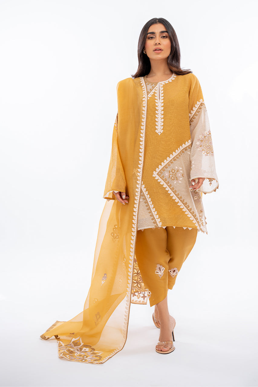 Sania Maskatiya | Eid Collection | Lulu (A) by Designer Sania Maskatiya - House of Maryam - Pakistani Designer Ethnic Wear in {{ shop.shopifyCountryName }}