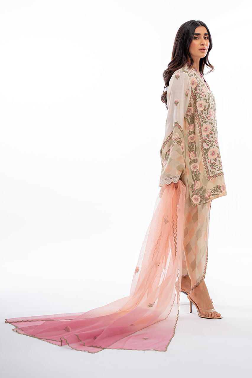 Sania Maskatiya | Eid Collection | Erina by Designer Sania Maskatiya - House of Maryam - Pakistani Designer Ethnic Wear in {{ shop.shopifyCountryName }}